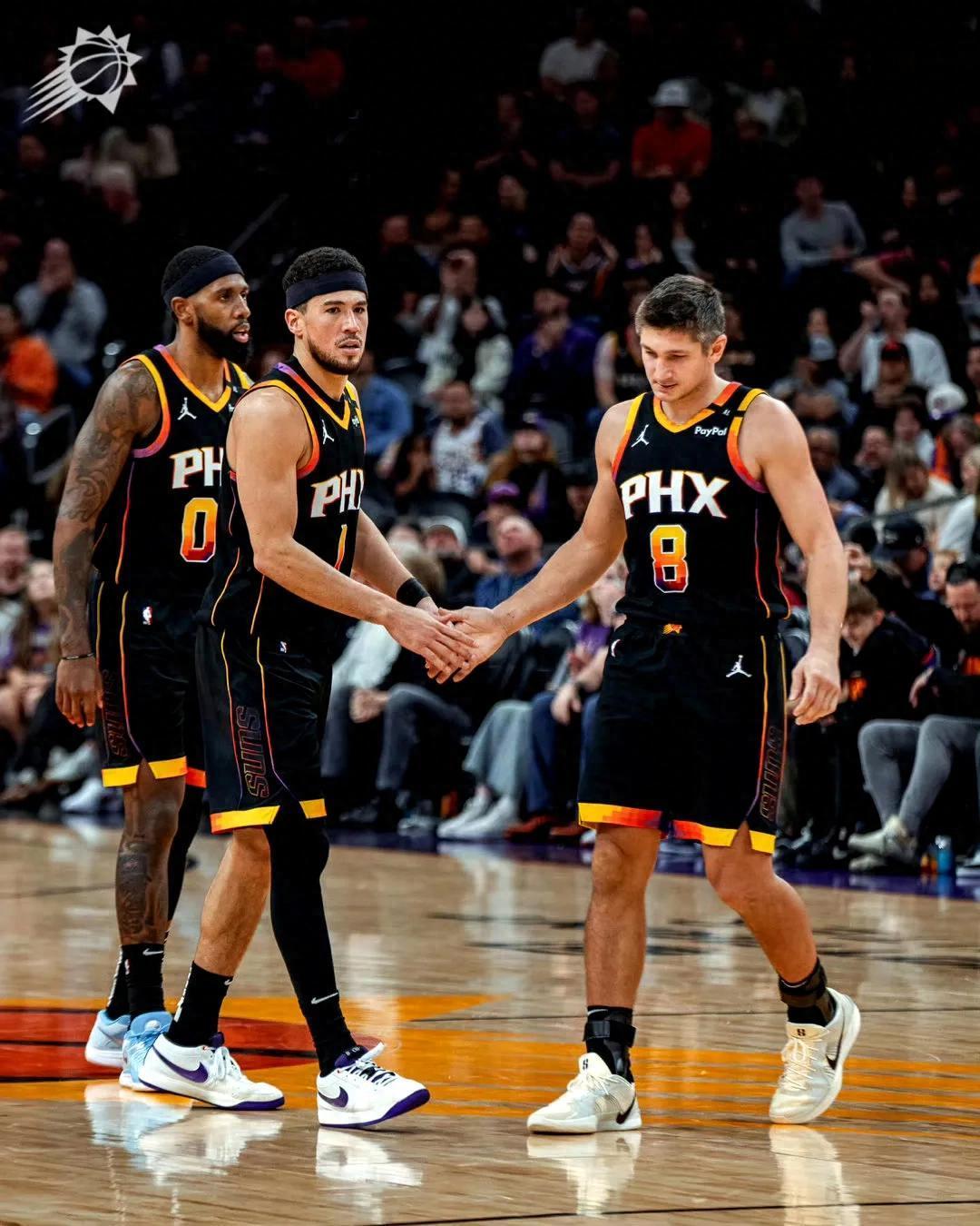 od体育vip注册-包含爵士逆袭取得连胜，球队晋级季后赛成为黑马队伍的词条