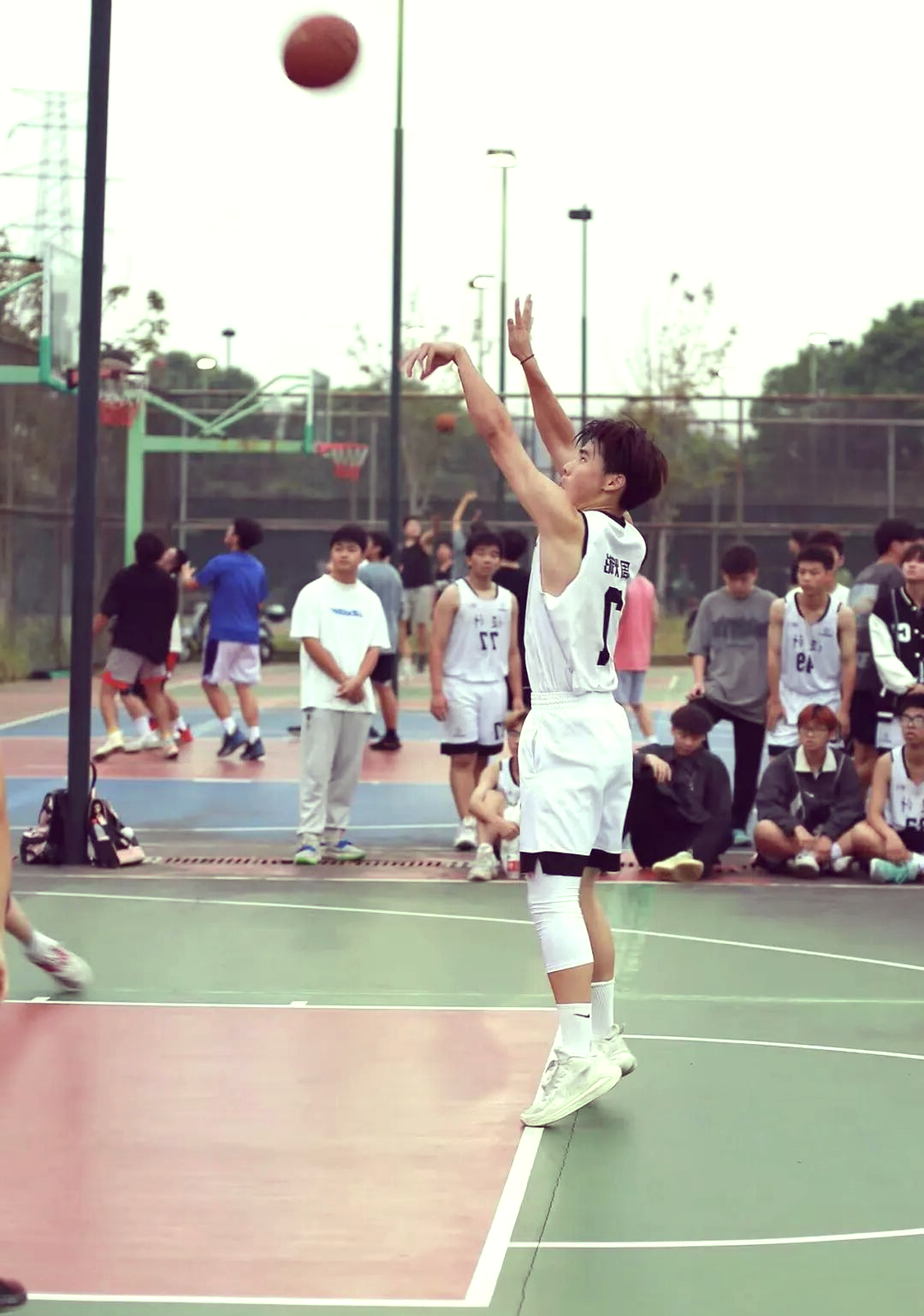 od体育馆-包含激烈篮球对决，谁将脱颖而出称霸榜首？的词条